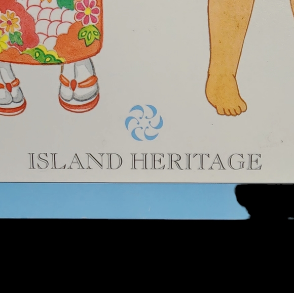 Vintage 1999  "The Golden children of Hawaii" paper dolls - Picture 9 of 10